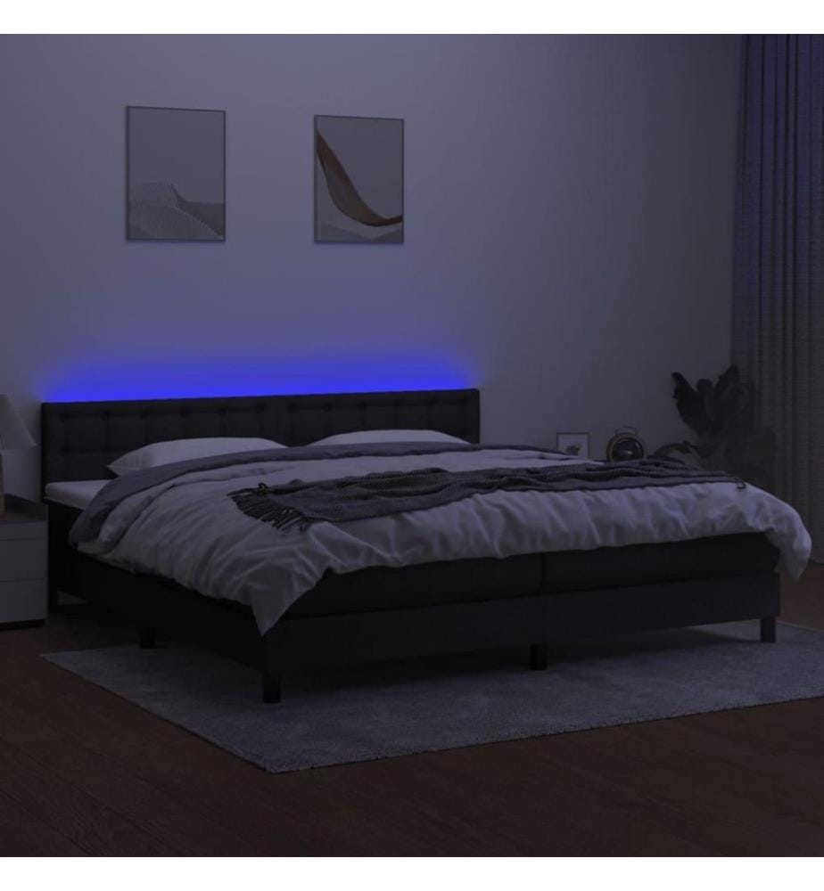 Boxspringbett mit Matratze & LED Schwarz 200x200 cm Stoff