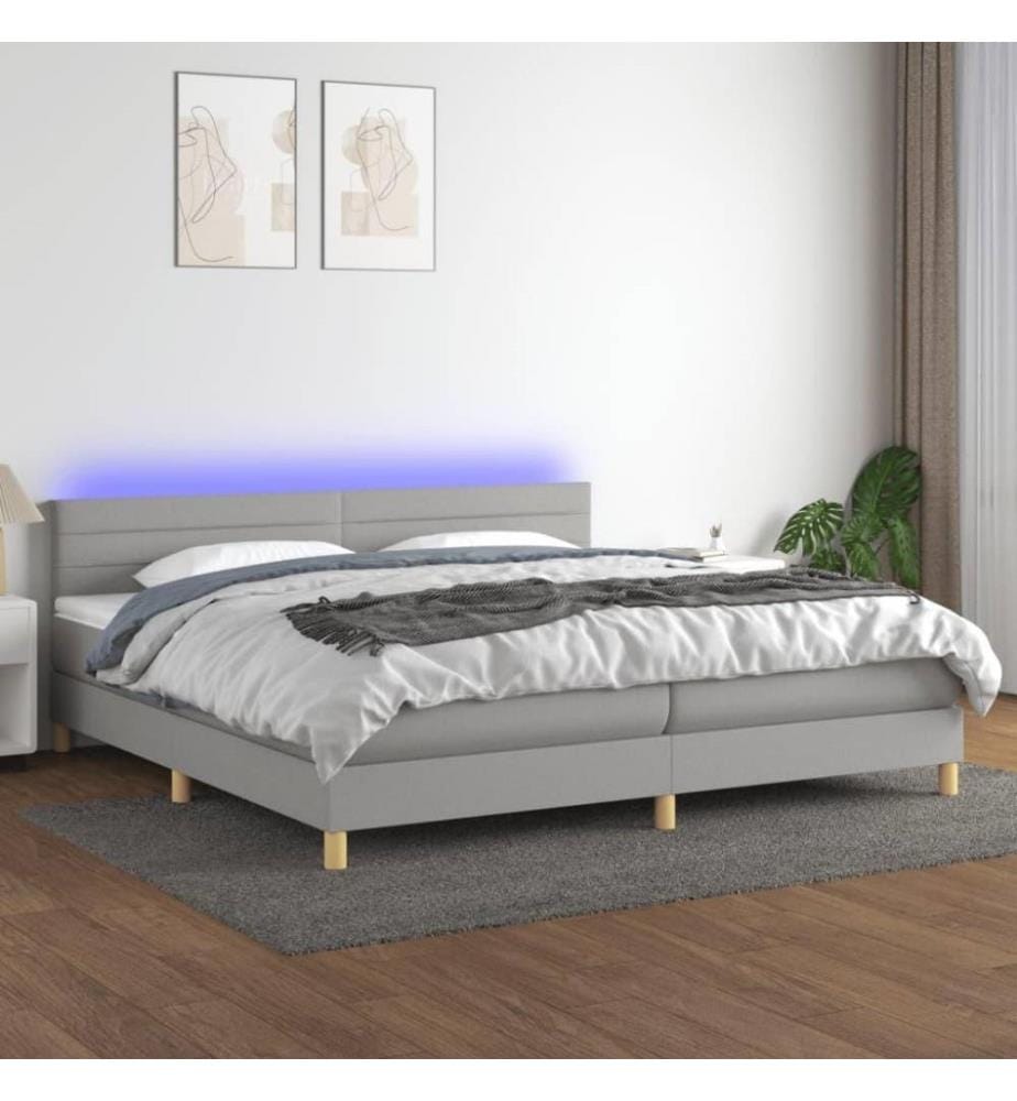 Boxspringbett mit Matratze & LED Hellgrau 200x200 cm Stoff