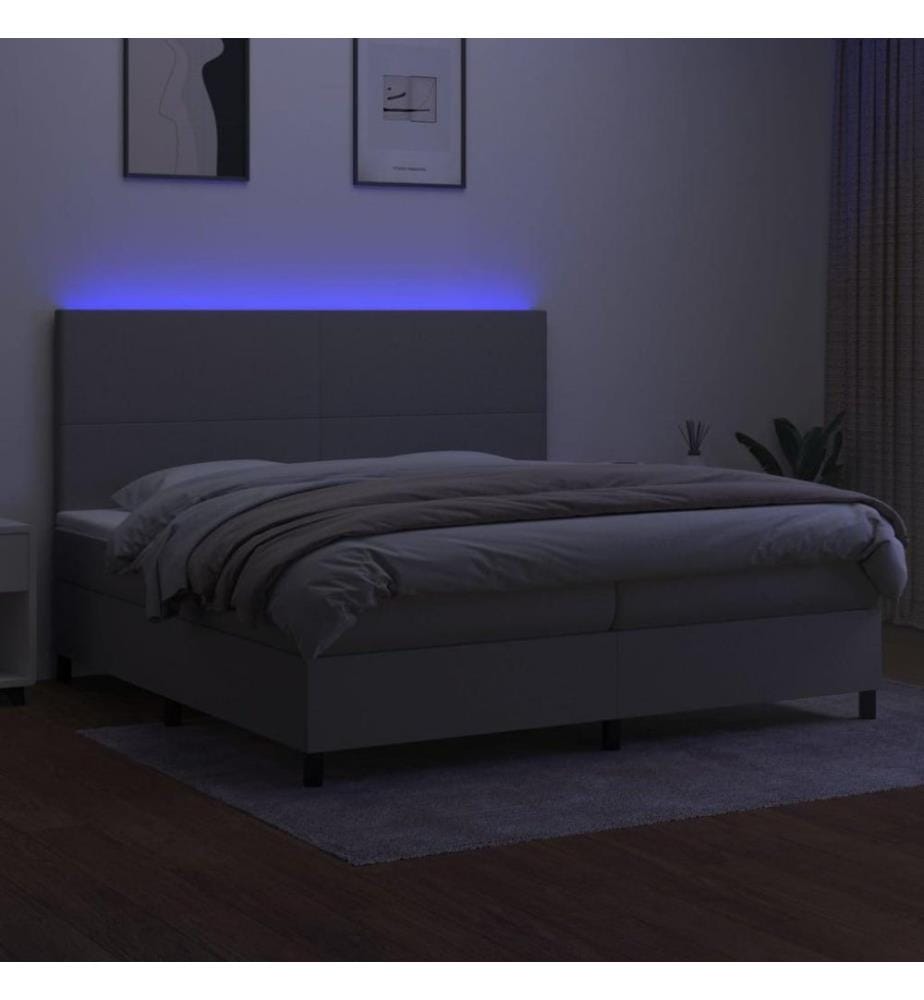 Boxspringbett mit Matratze & LED Hellgrau 200x200 cm Stoff