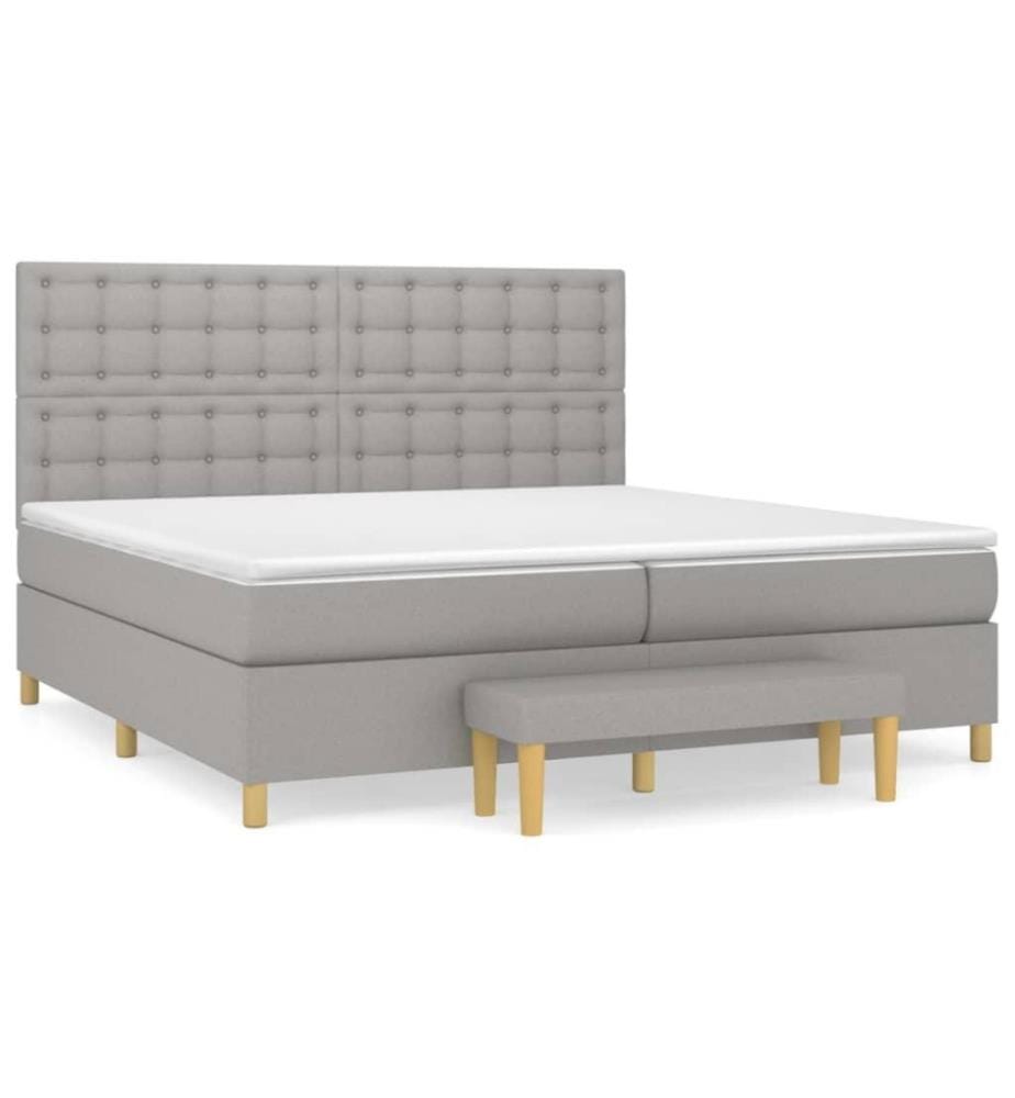 Boxspringbett mit Matratze Hellgrau 200x200 cm Stoff
