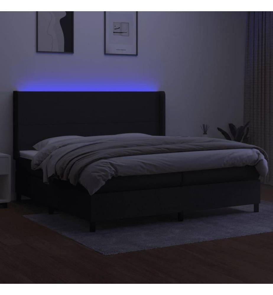 Boxspringbett mit Matratze & LED Schwarz 200x200 cm Stoff