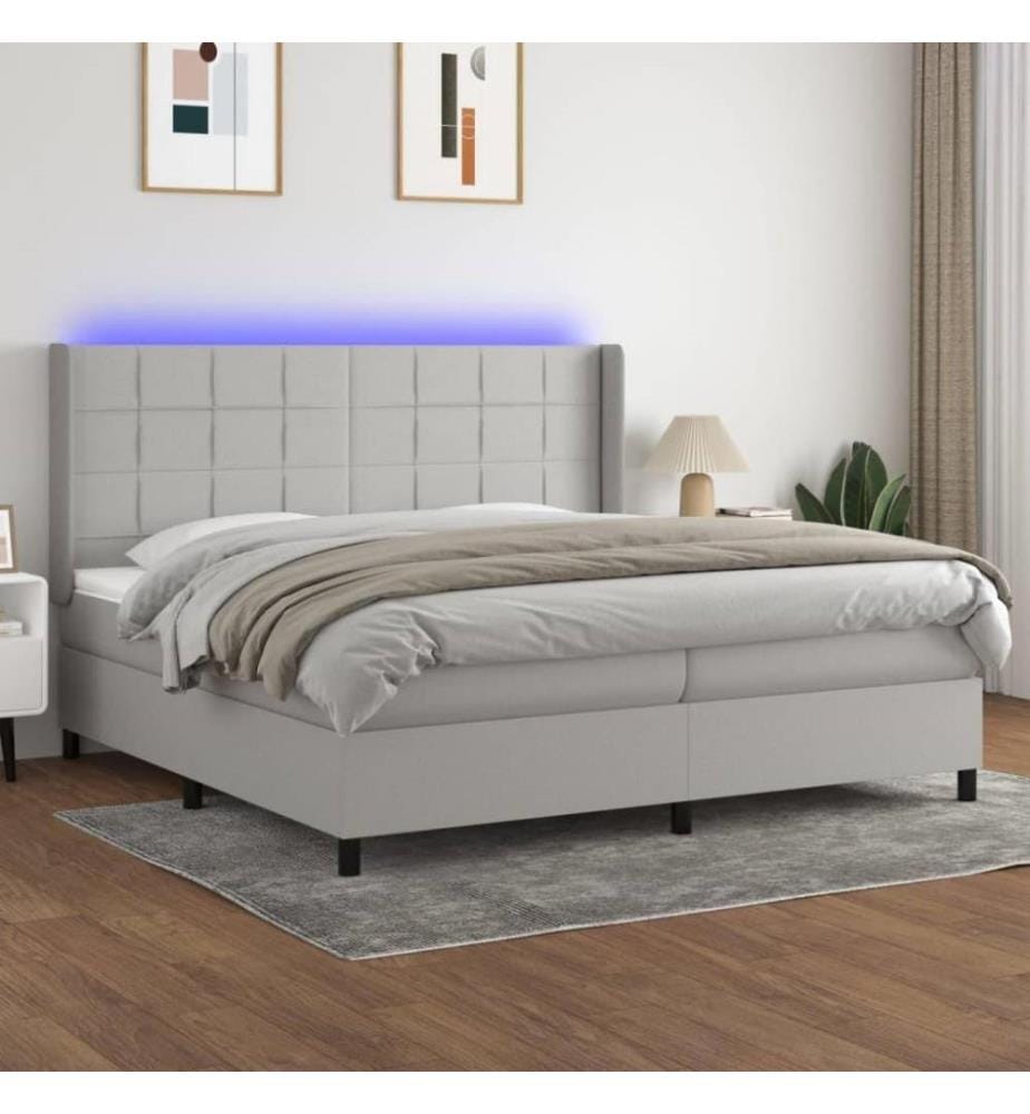 Boxspringbett mit Matratze & LED Hellgrau 200x200 cm Stoff