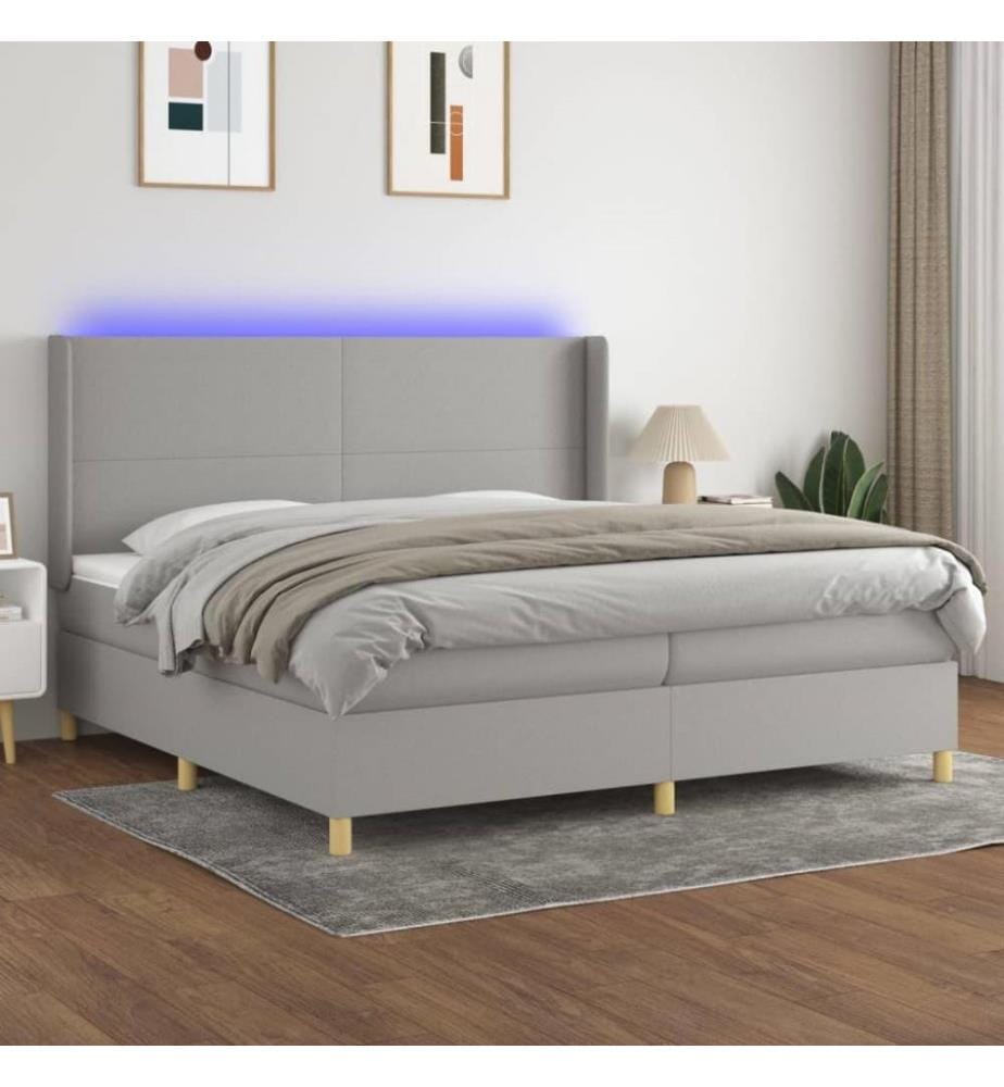 Boxspringbett mit Matratze & LED Hellgrau 200x200 cm Stoff