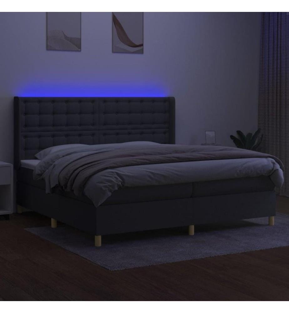 Boxspringbett mit Matratze & LED Dunkelgrau 200x200 cm Stoff