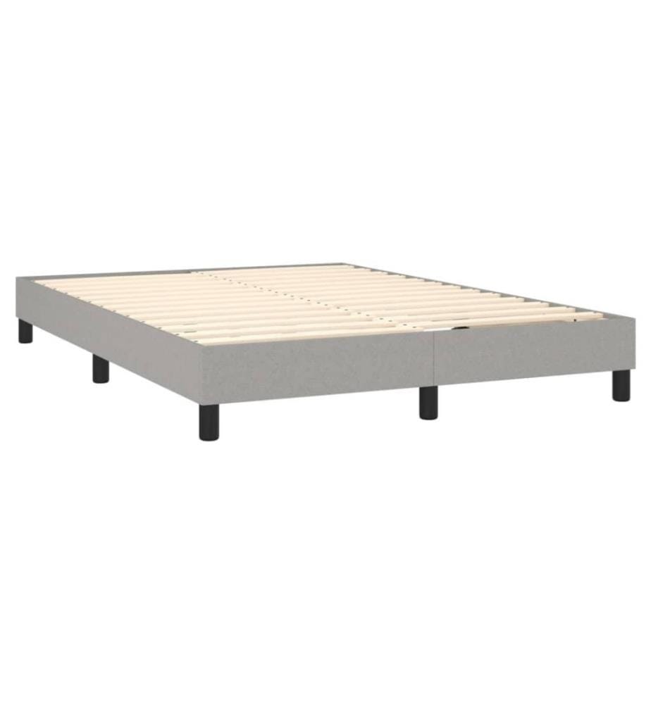 Boxspringbett mit Matratze Hellgrau 140x200 cm Stoff
