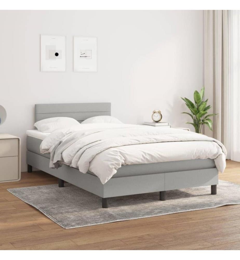 Boxspringbett mit Matratze Hellgrau 120x200 cm Stoff