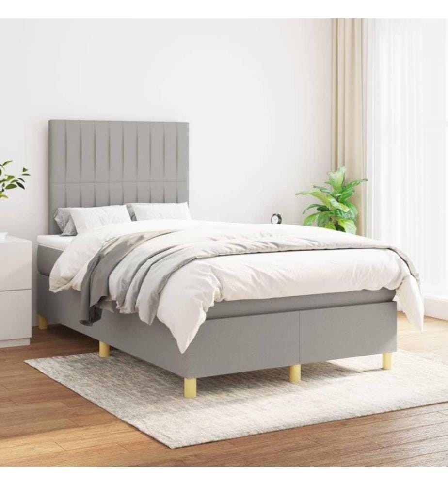 Boxspringbett mit Matratze Hellgrau 120x200 cm Stoff