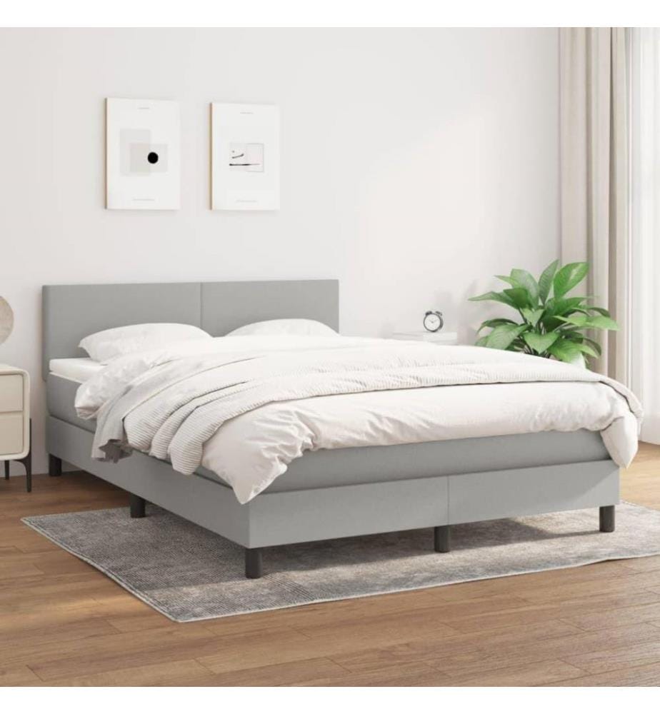Boxspringbett mit Matratze Hellgrau 140x190 cm Stoff