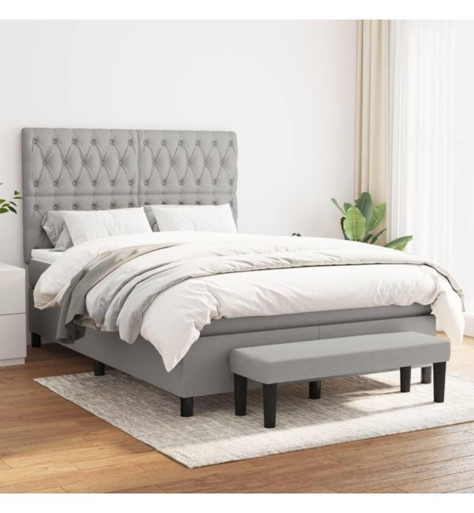 Boxspringbett mit Matratze Hellgrau 140x190 cm Stoff