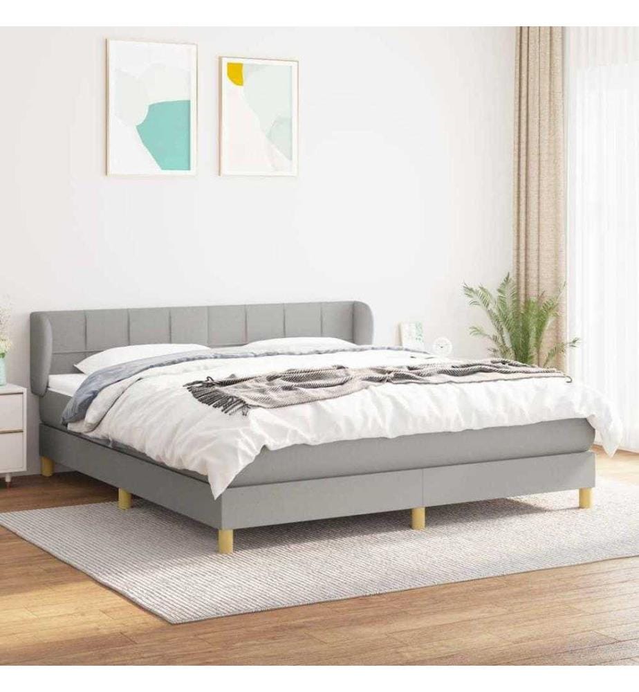 Boxspringbett mit Matratze Hellgrau 160x200 cm Stoff