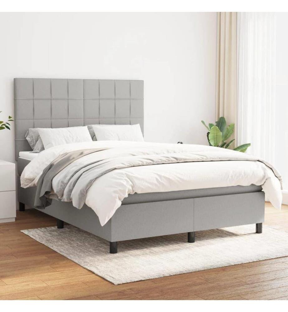 Boxspringbett mit Matratze Hellgrau 140x190 cm Stoff