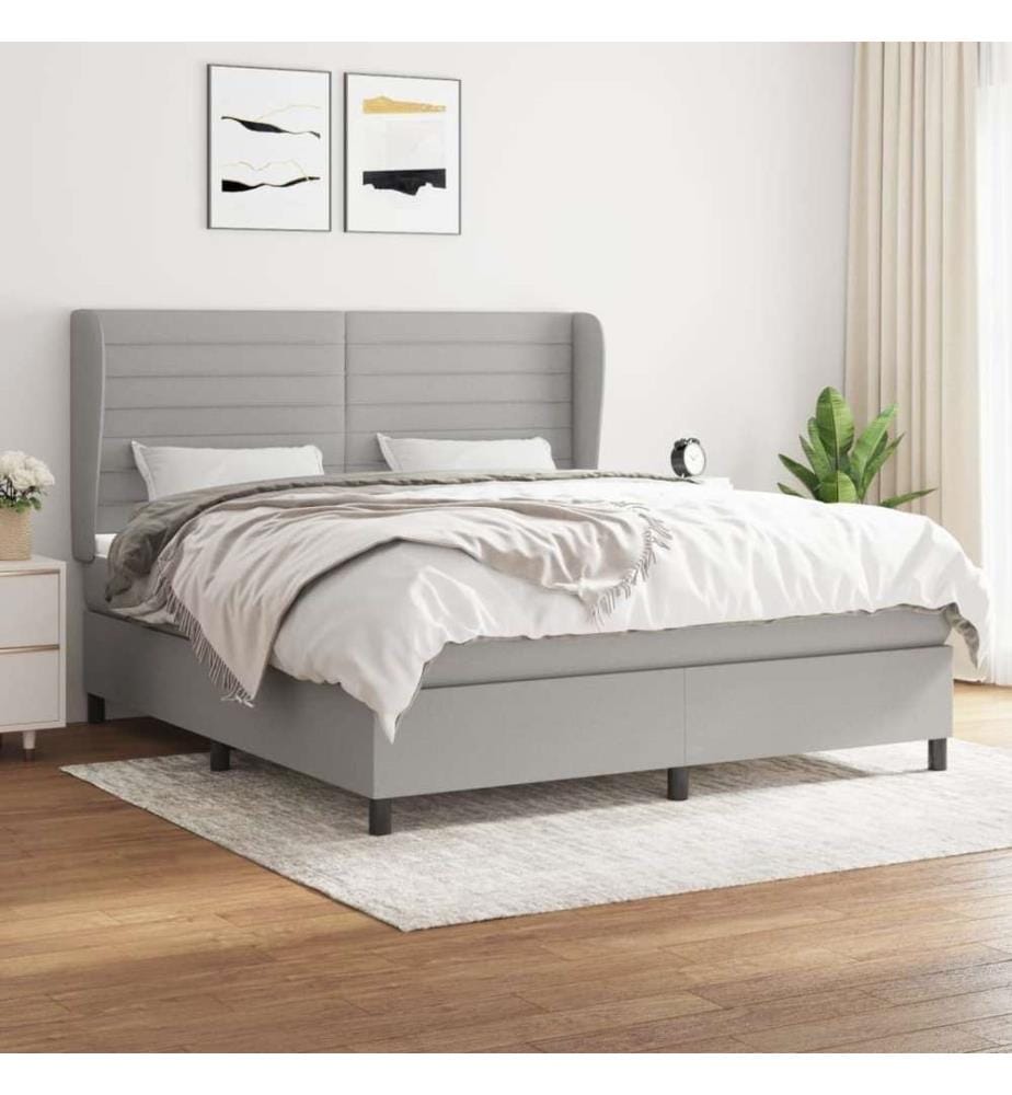 Boxspringbett mit Matratze Hellgrau 180x200 cm Stoff