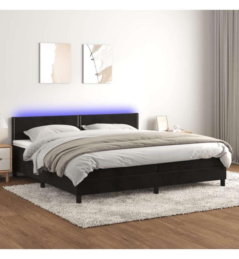 Boxspringbett mit Matratze & LED Schwarz 200x200 cm Samt