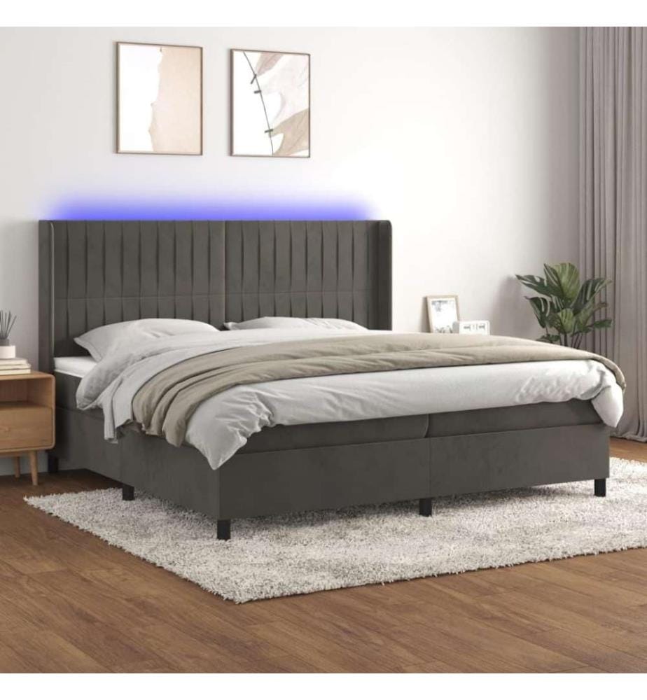 Boxspringbett mit Matratze & LED Dunkelgrau 200x200 cm Samt
