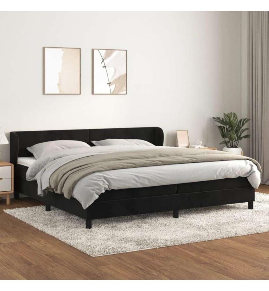 Boxspringbett mit Matratze Schwarz 200x200 cm Samt
