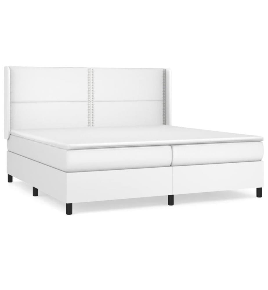 Boxspringbett mit Matratze Weiss 200x200 cm Kunstleder