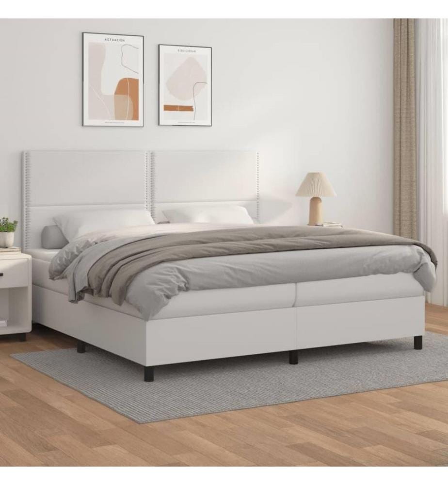 Boxspringbett mit Matratze Weiss 200x200 cm Kunstleder