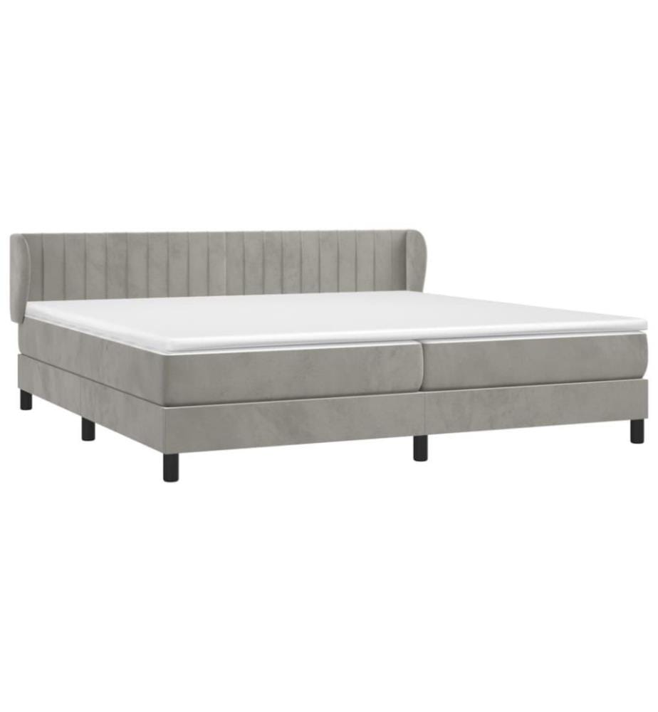 Boxspringbett mit Matratze Hellgrau 200x200 cm Samt