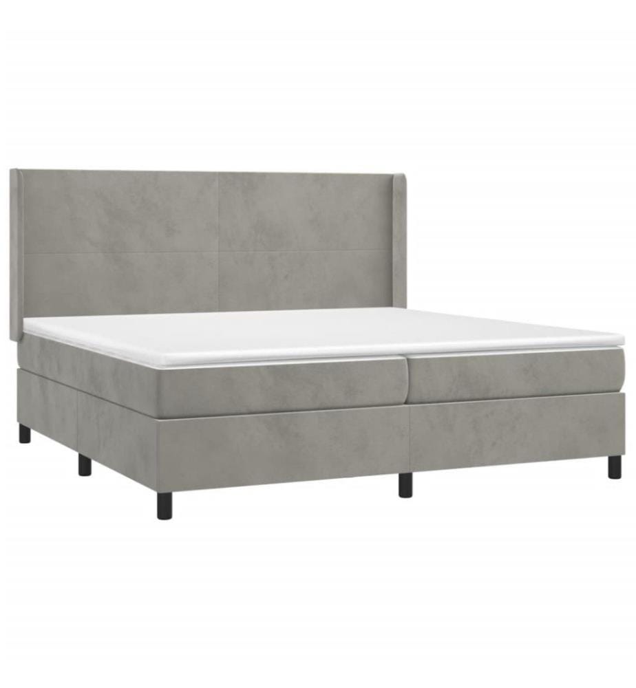 Boxspringbett mit Matratze Hellgrau 200x200 cm Samt