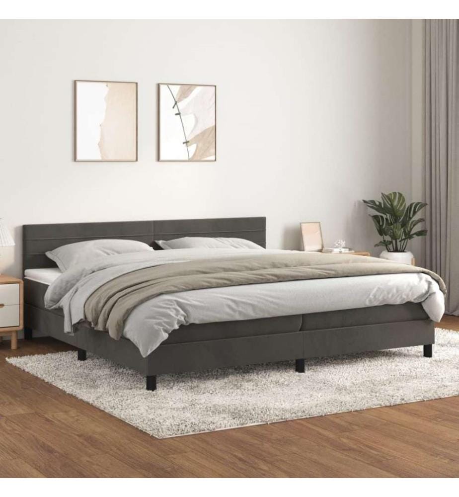 Boxspringbett mit Matratze Dunkelgrau 200x200 cm Samt