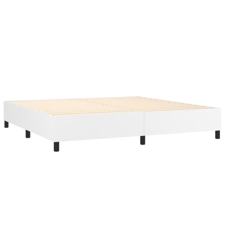Boxspringbett mit Matratze Weiss 200x200 cm Kunstleder