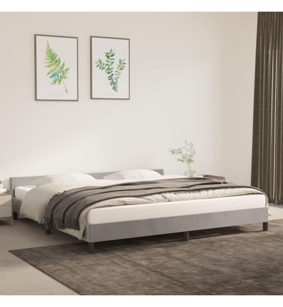 Bettgestell mit Kopfteil Hellgrau 200x200 cm Samt