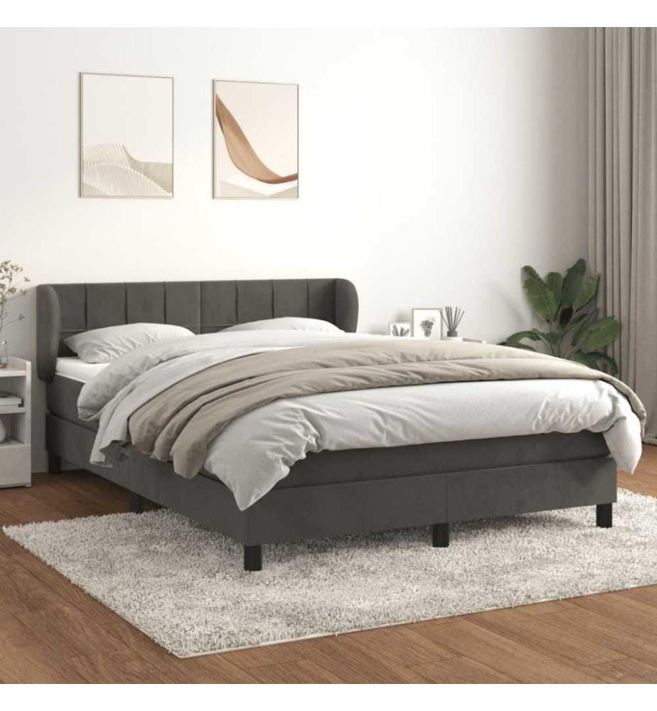Boxspringbett mit Matratze Dunkelgrau 140x190 cm Samt