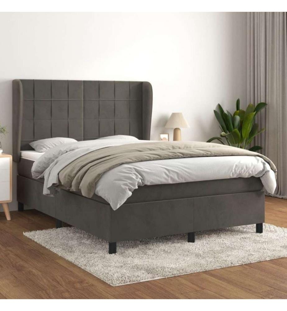 Boxspringbett mit Matratze Dunkelgrau 140x200 cm Samt