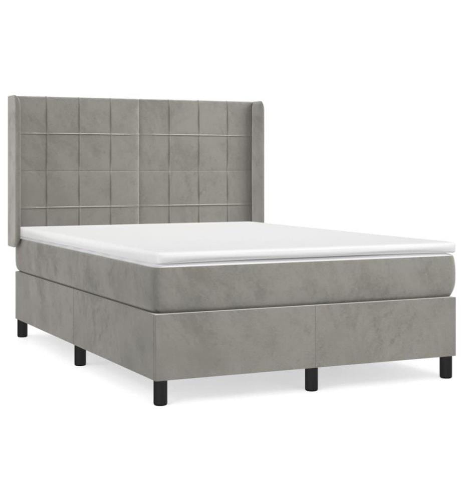 Boxspringbett mit Matratze Hellgrau 140x190 cm Samt