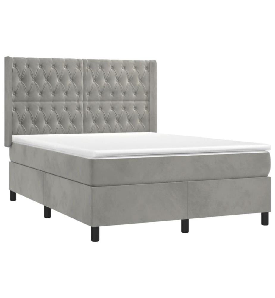 Boxspringbett mit Matratze Hellgrau 140x200 cm Samt