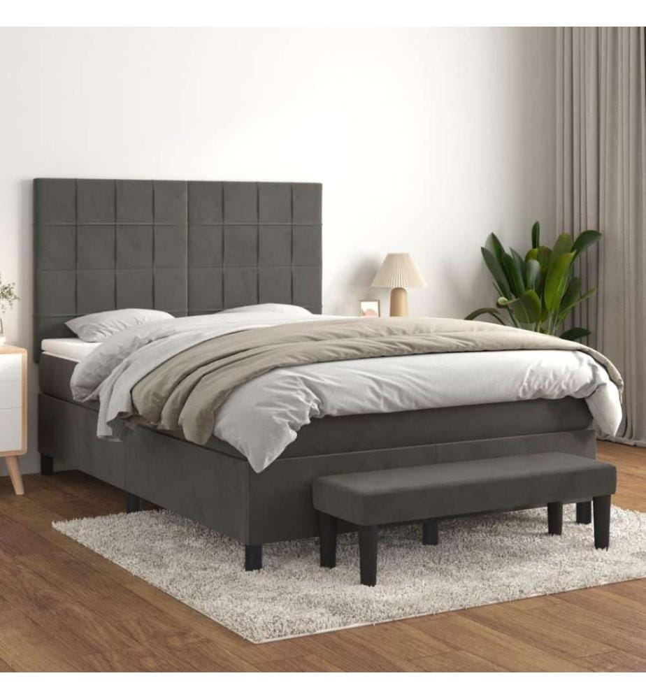 Boxspringbett mit Matratze Dunkelgrau 140x200 cm Samt