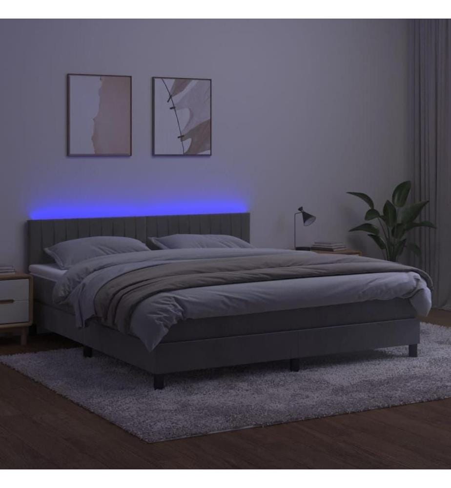 Boxspringbett mit Matratze & LED Hellgrau 180x200 cm Samt