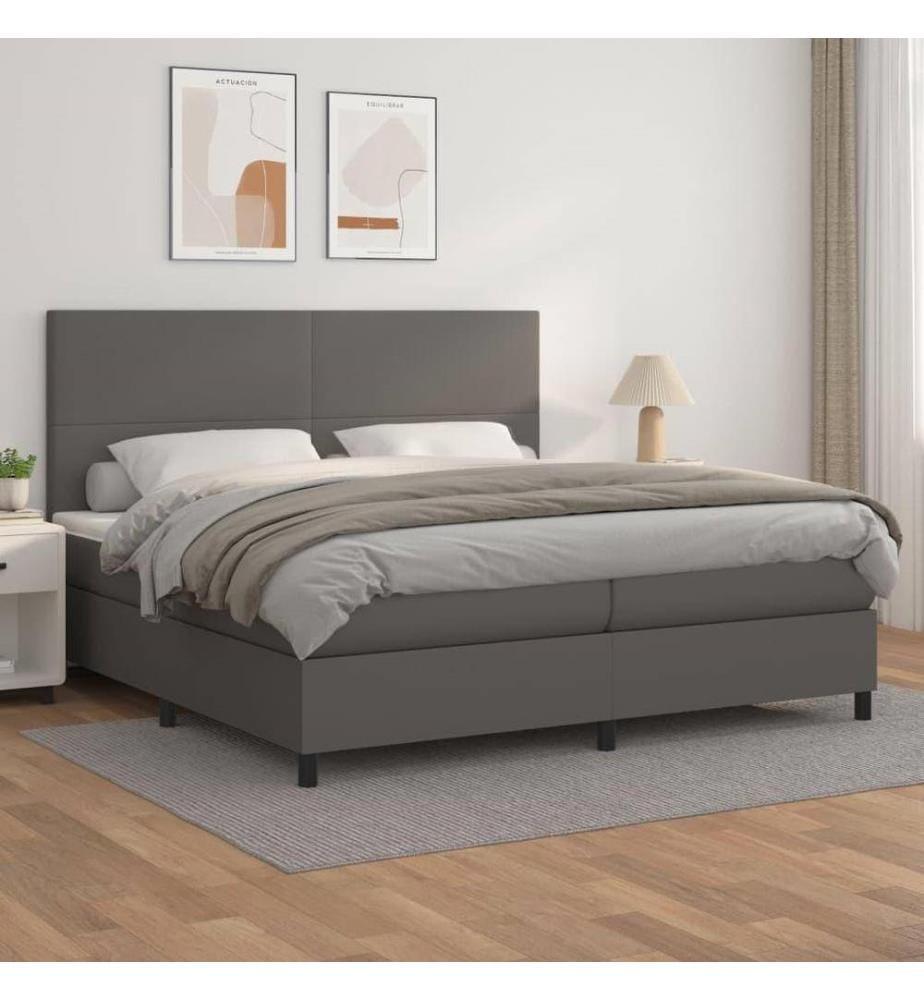Boxspringbett mit Matratze Grau 200x200 cm Kunstleder