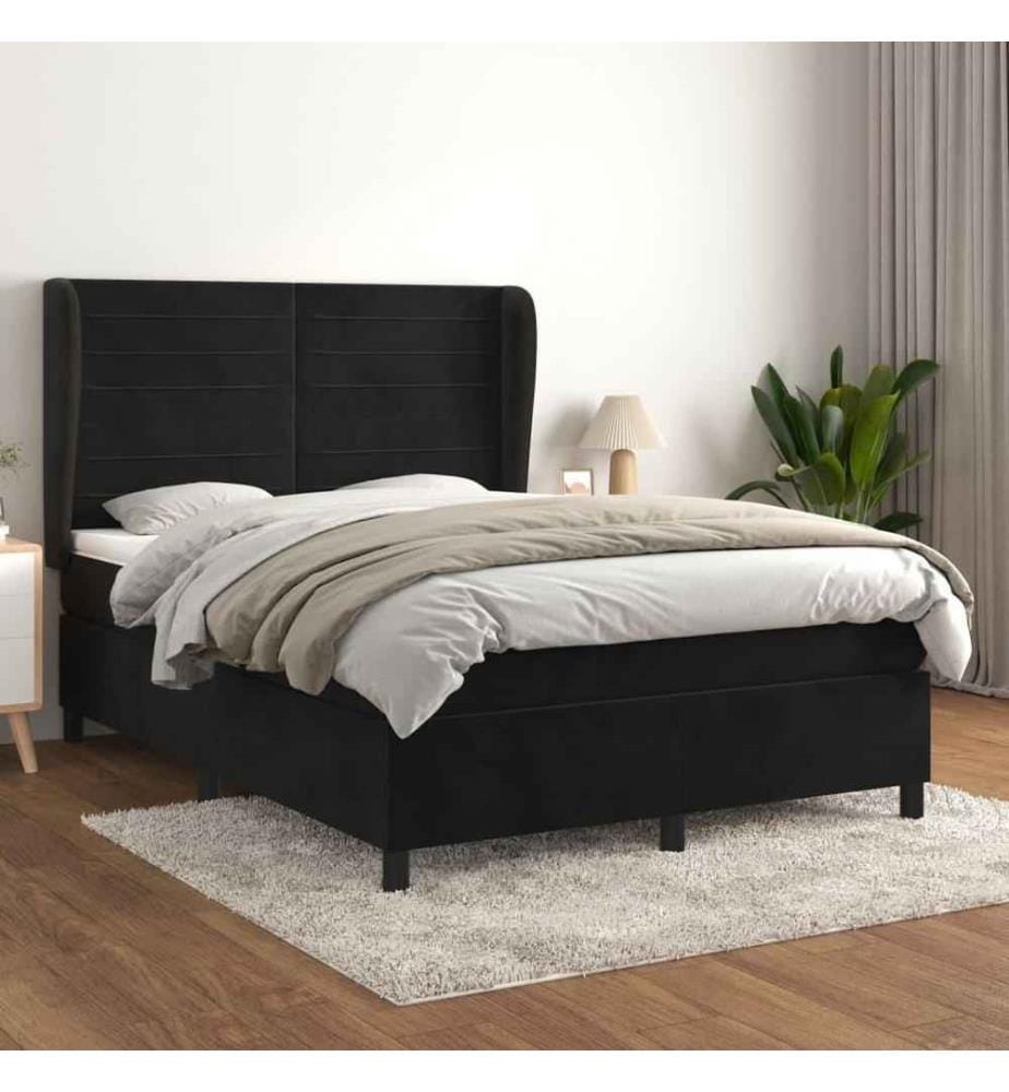 Boxspringbett mit Matratze Schwarz 140x200 cm Samt