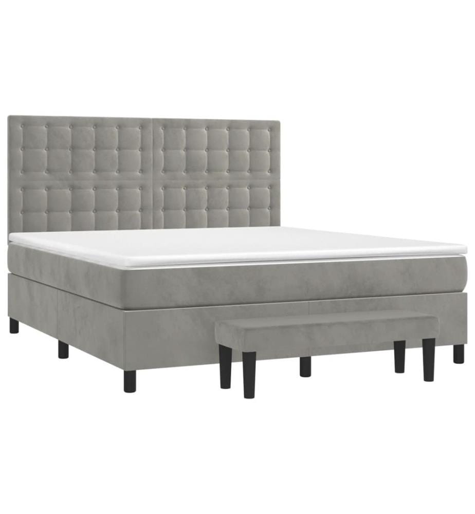 Boxspringbett mit Matratze Hellgrau 180x200 cm Samt