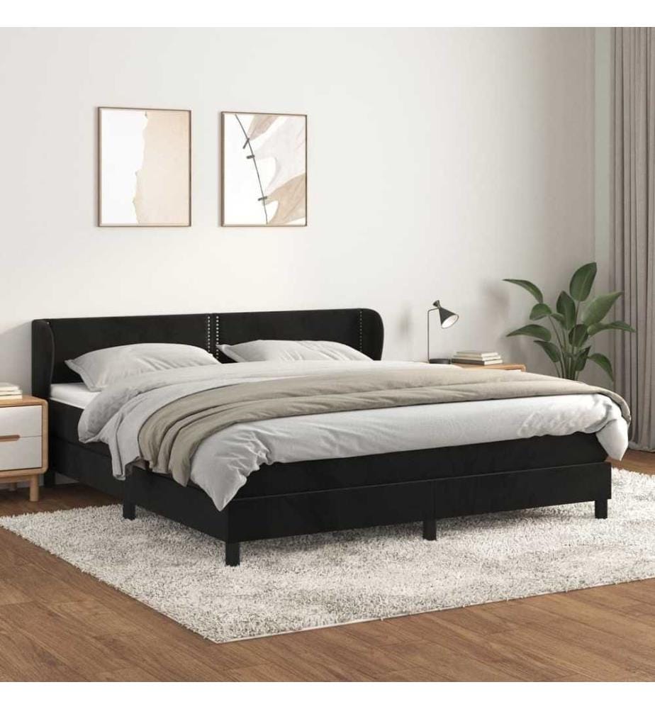 Boxspringbett mit Matratze Schwarz 180x200 cm Samt