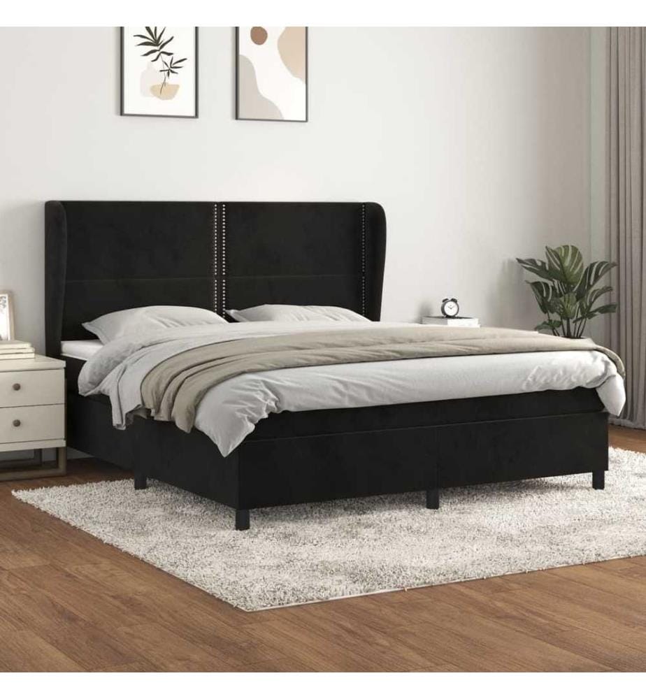 Boxspringbett mit Matratze Schwarz 180x200 cm Samt