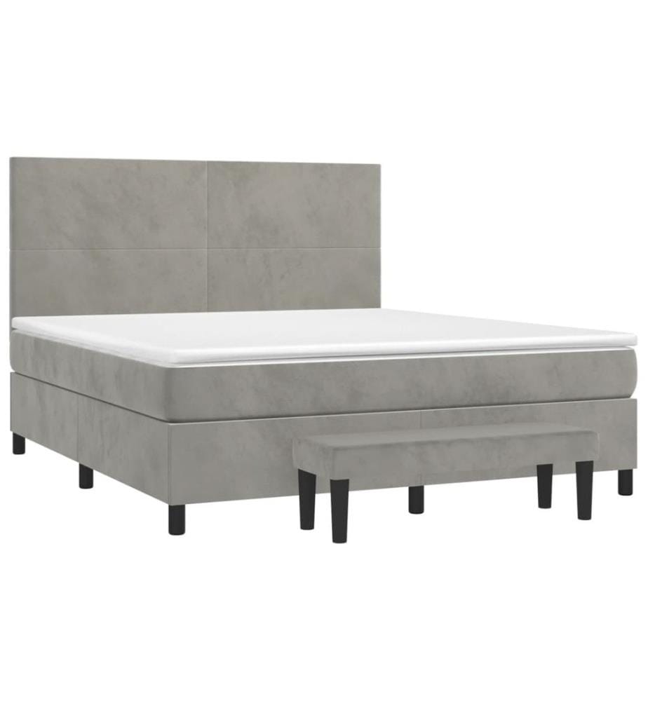 Boxspringbett mit Matratze Hellgrau 180x200 cm Samt