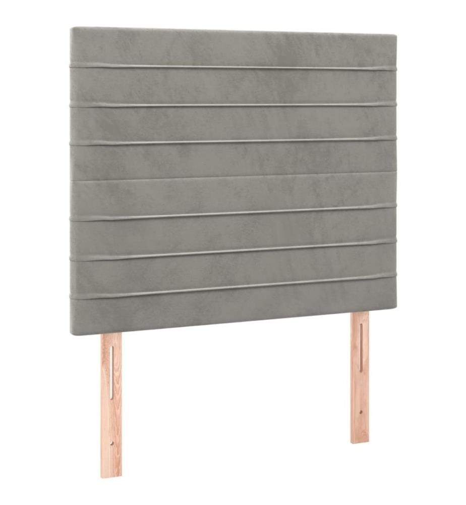 Boxspringbett mit Matratze Hellgrau 120x200 cm Samt