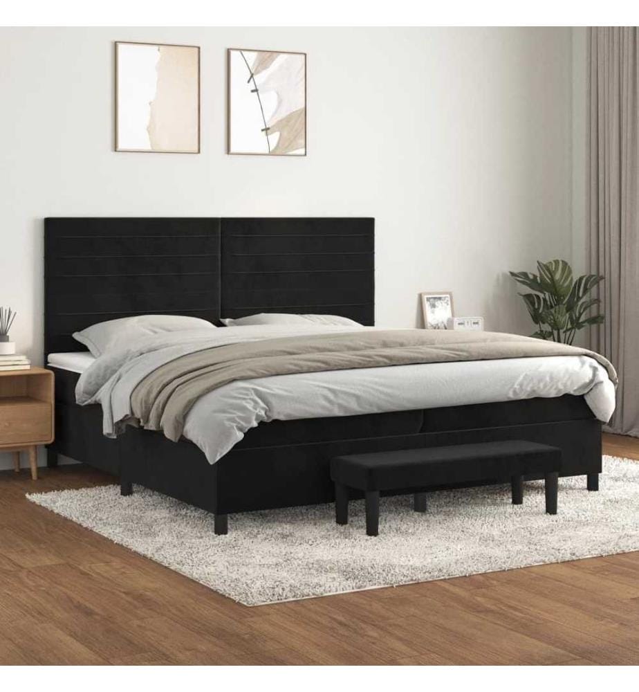 Boxspringbett mit Matratze Schwarz 200x200 cm Samt