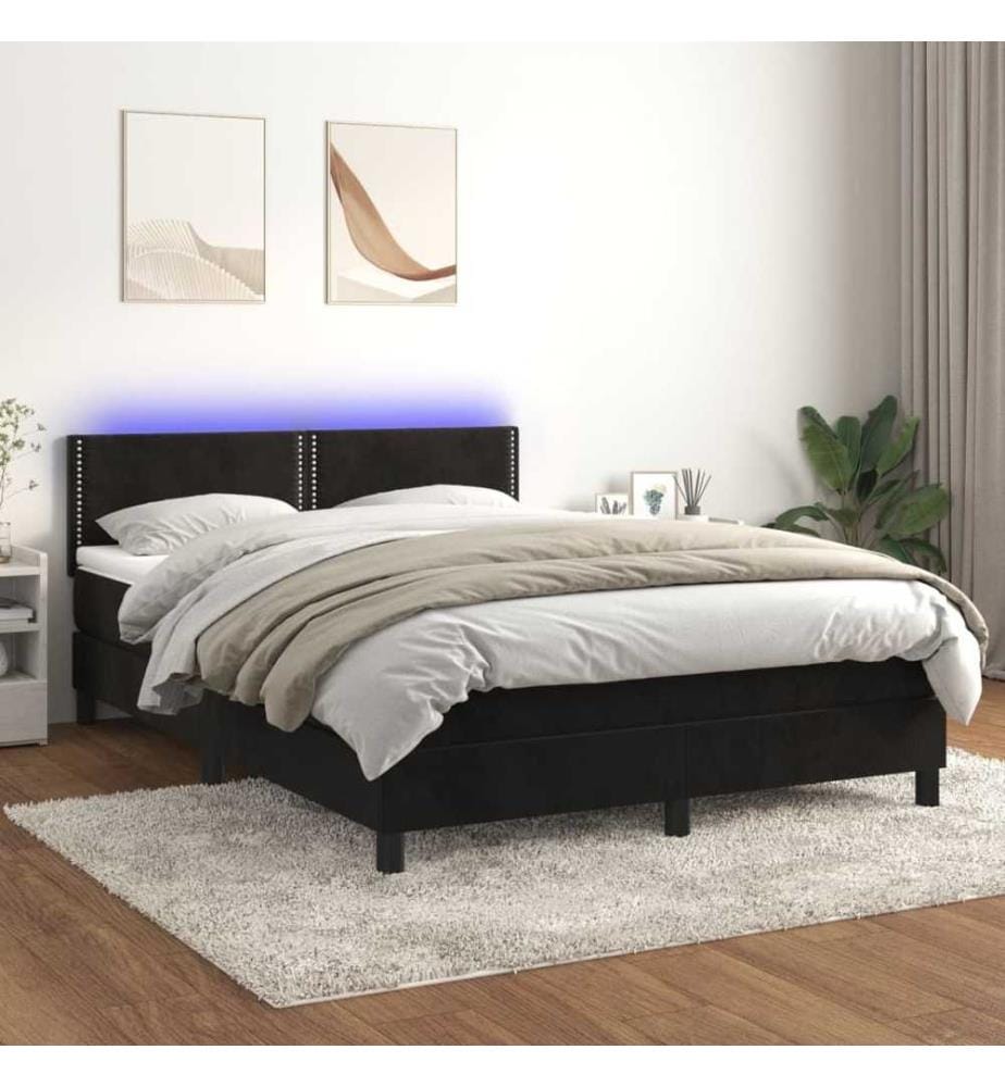 Boxspringbett mit Matratze & LED Schwarz 140x190 cm Samt