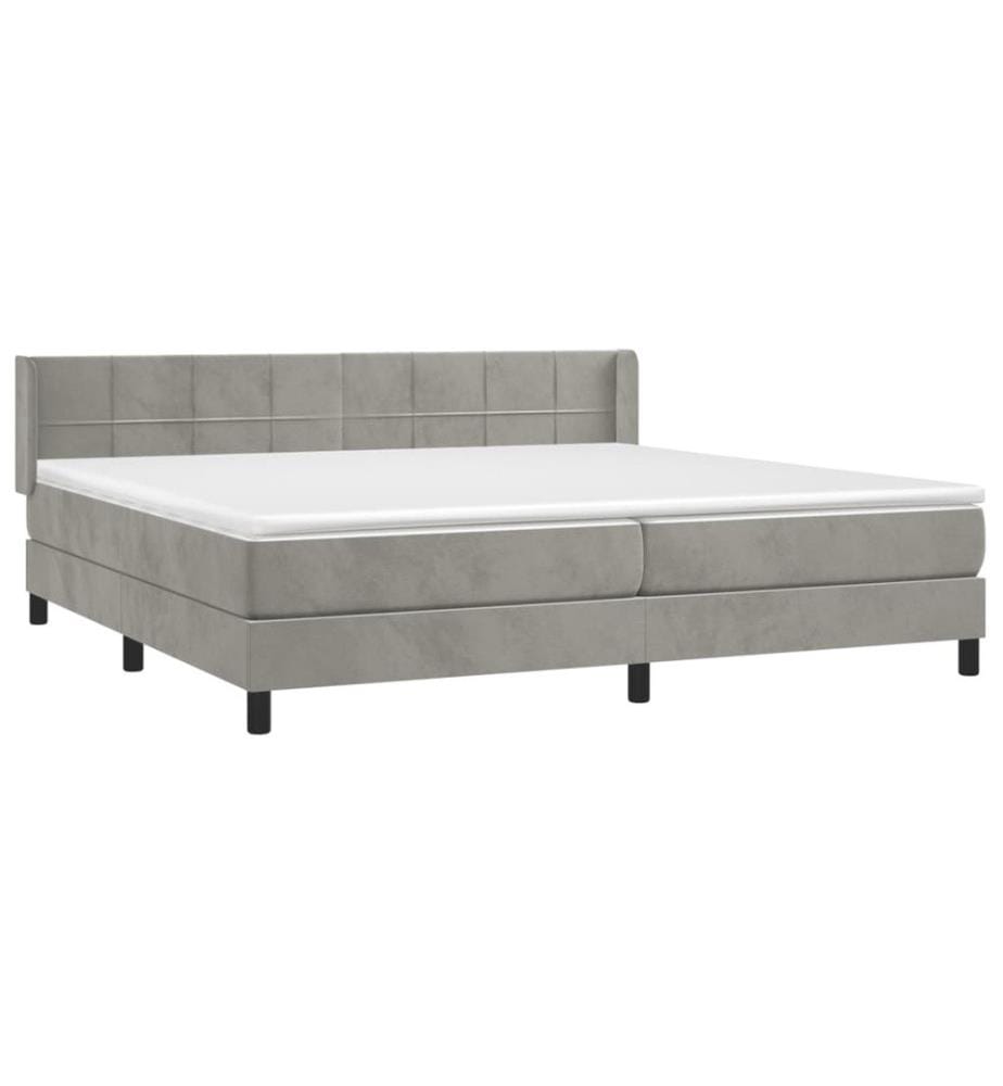 Boxspringbett mit Matratze Hellgrau 200x200 cm Samt