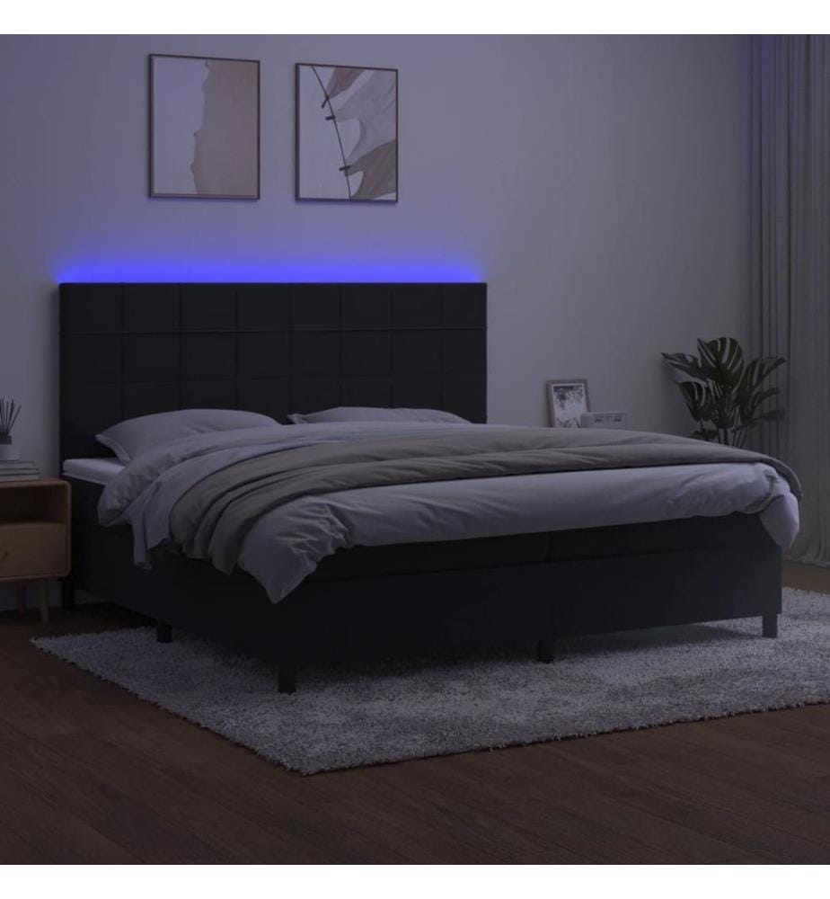 Boxspringbett mit Matratze & LED Schwarz 200x200 cm Samt