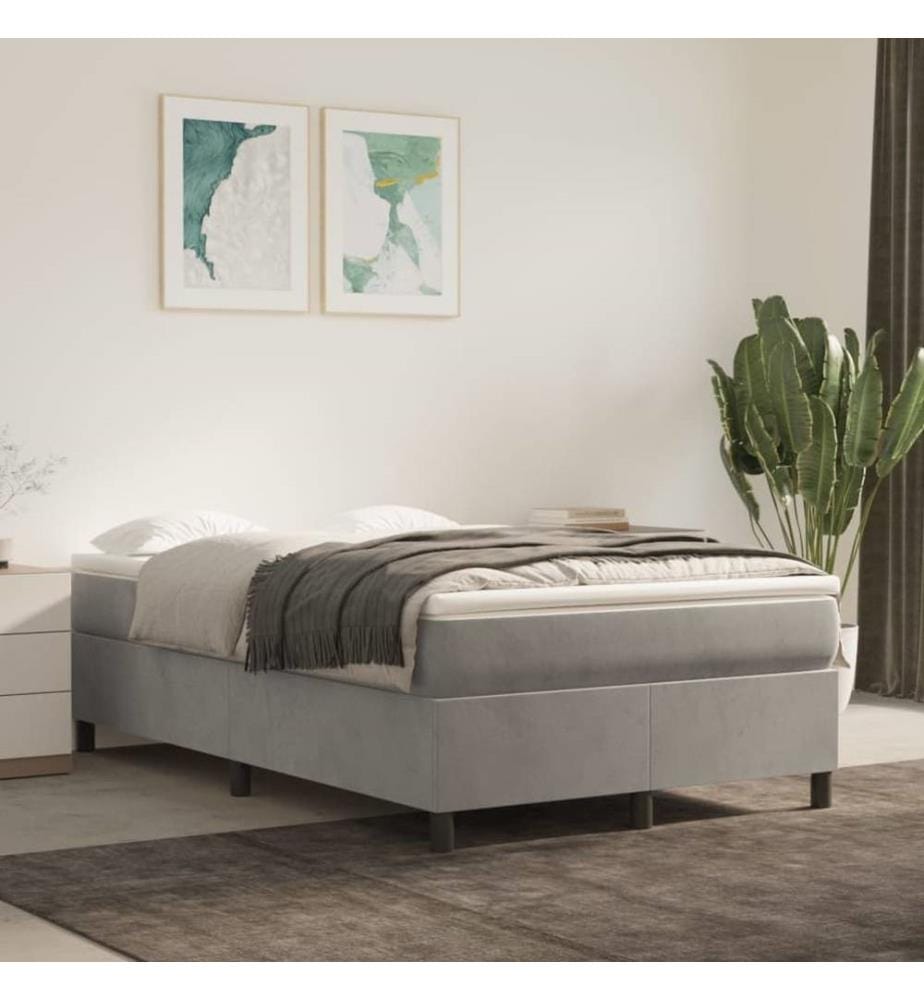 Boxspringbett mit Matratze Hellgrau 120x190 cm Samt