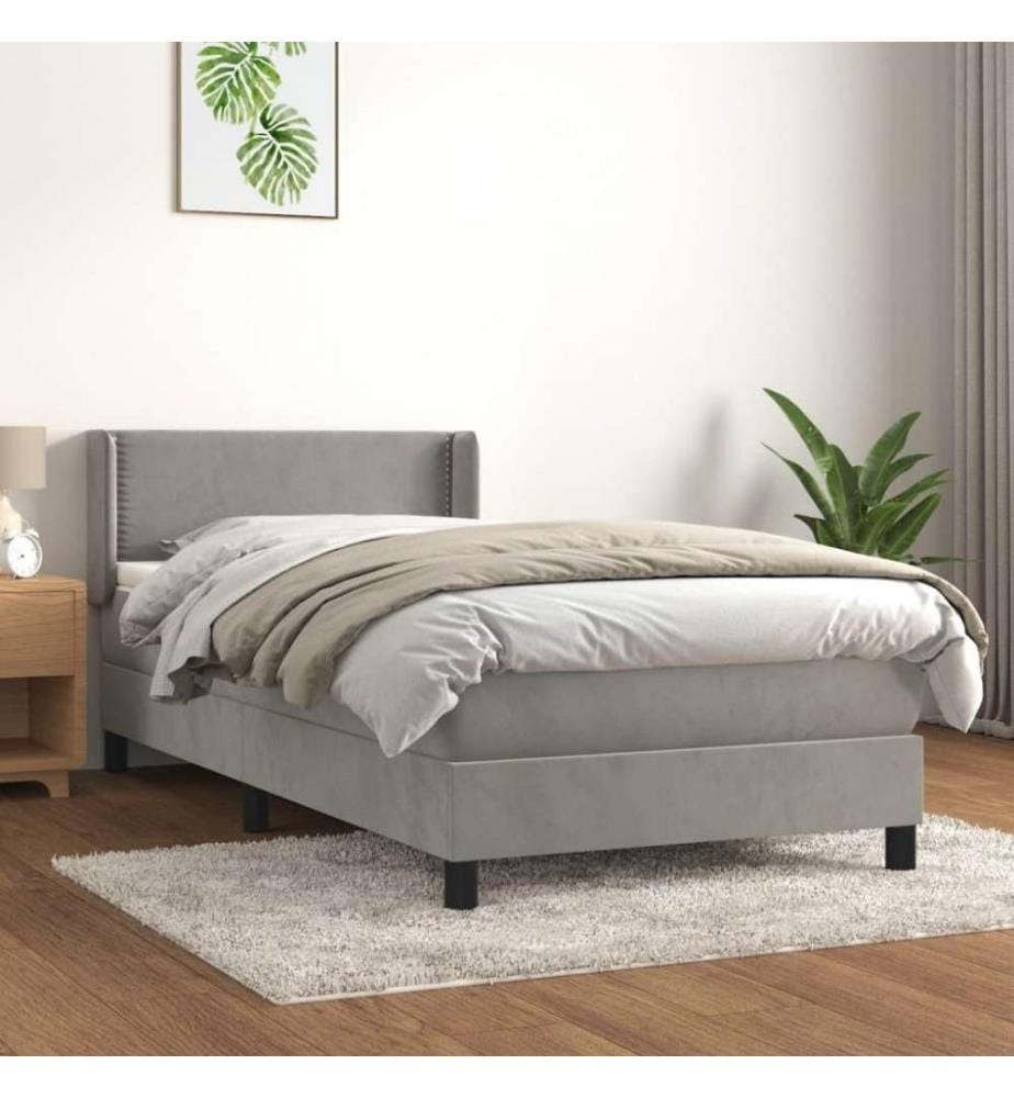Boxspringbett mit Matratze Hellgrau 90x200 cm Samt