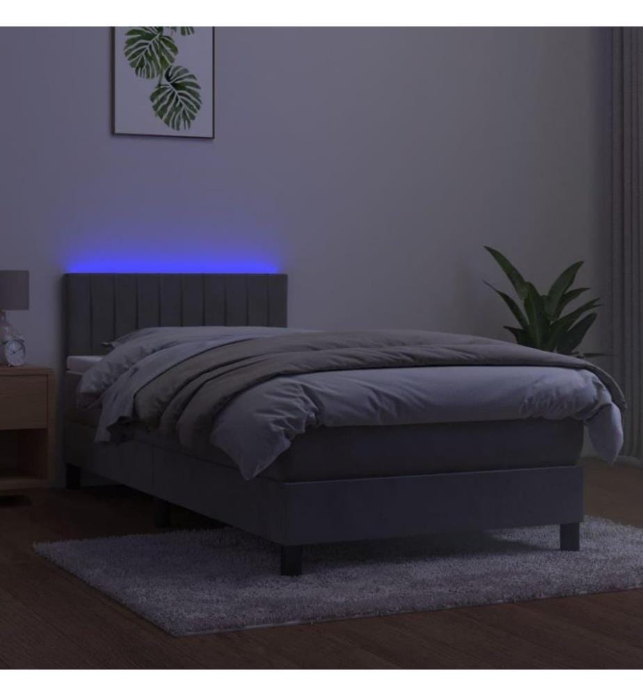 Boxspringbett mit Matratze & LED Hellgrau 80x200 cm Samt