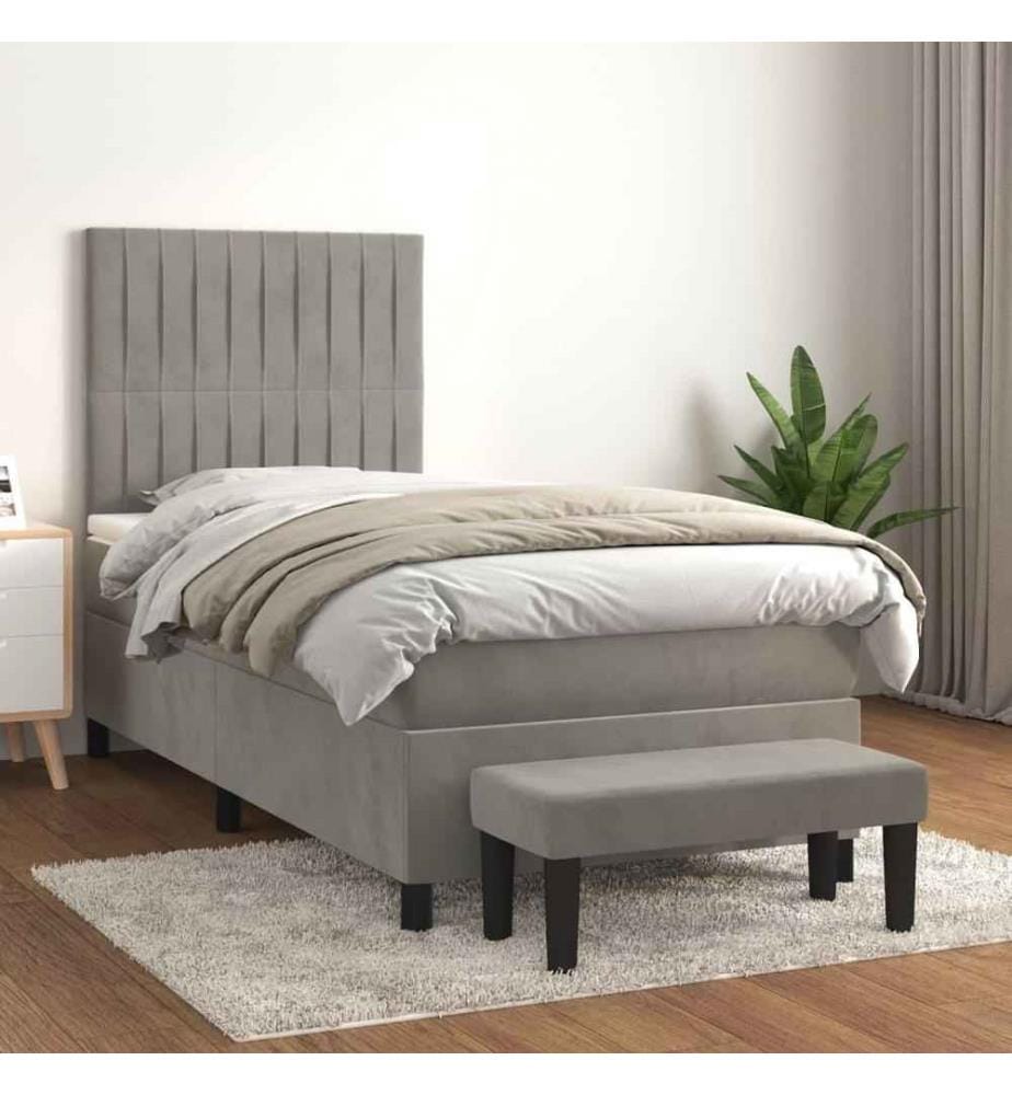 Boxspringbett mit Matratze Hellgrau 80x200 cm Samt