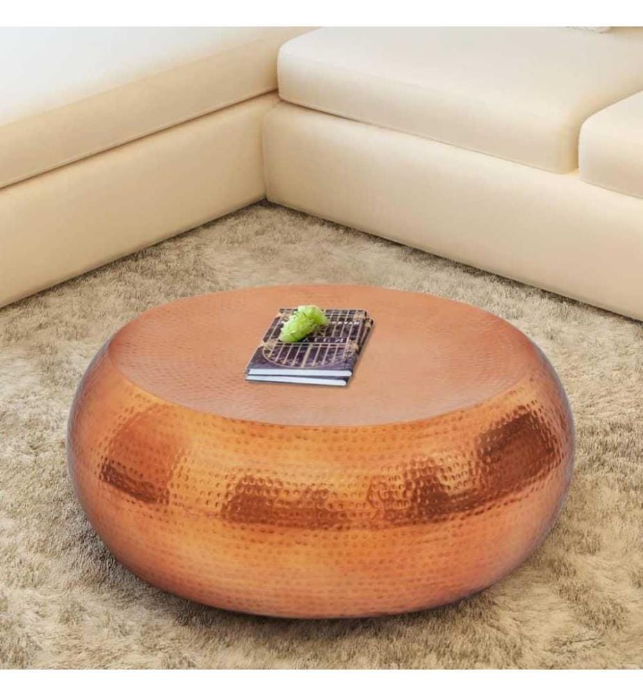 Couchtisch aus gehämmertem Aluminium Kupferfarben