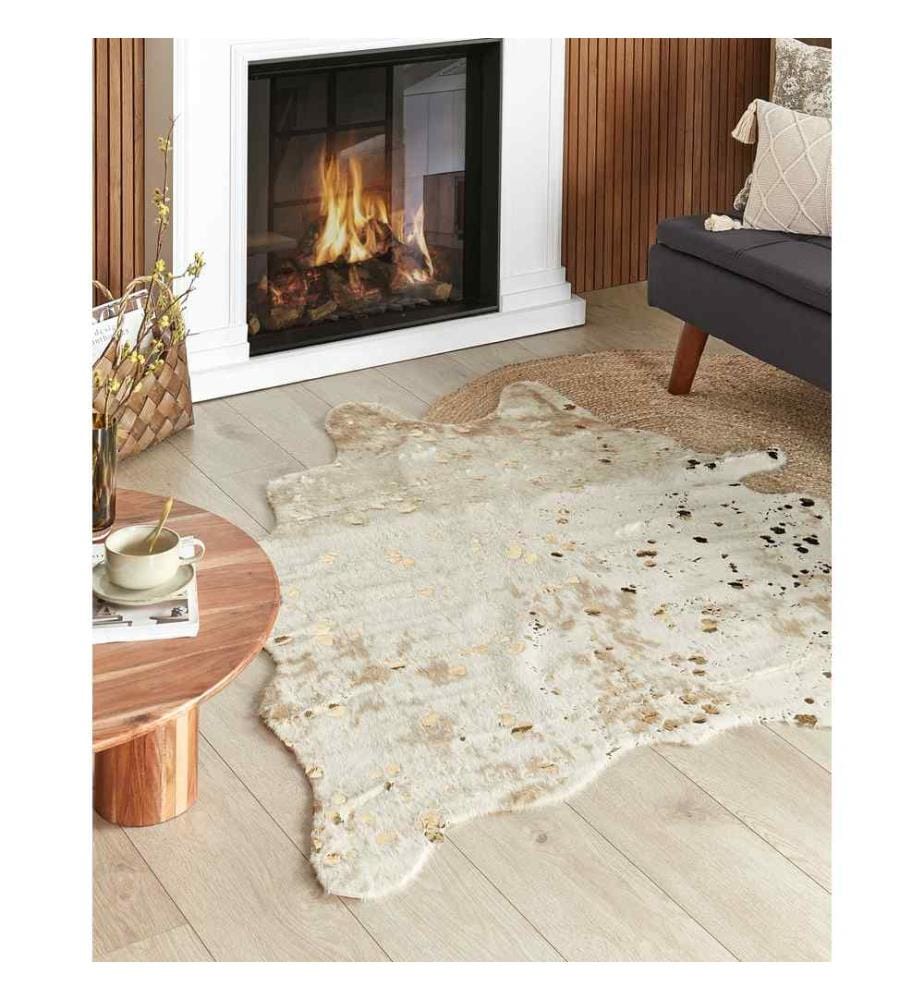Tappeto Beige con Finta Pelle di Vacchetta dorato 130 x 170 cm con Macchie Irregolare Moderno Rustico