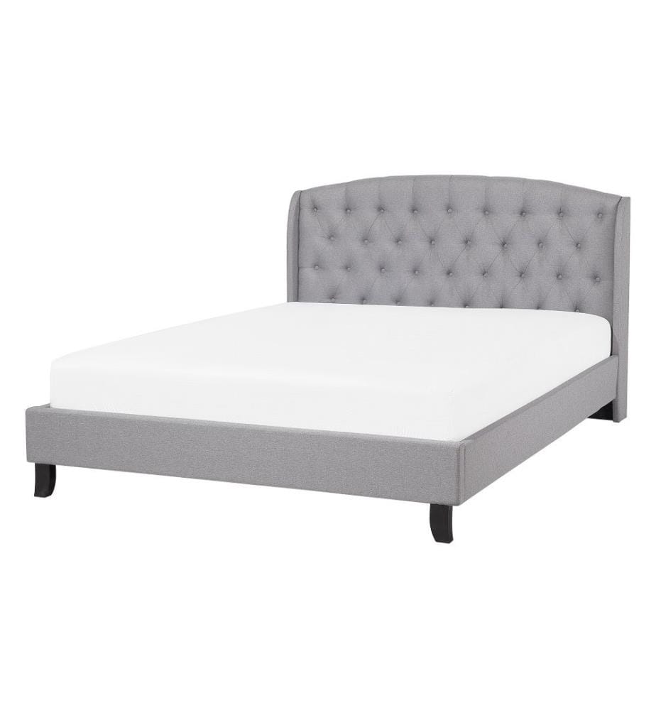 Lit Double en Tissu Gris Clair 140 x 200 cm Haute Tête de Lit Chesterfield avec Touche Glamour pour Chambre au Style Moderne ou Classique